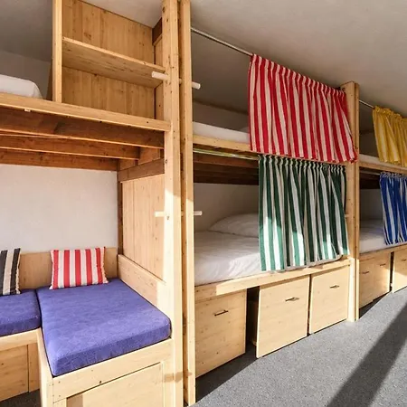 - Inout - 5 Beds Flat N-67 *